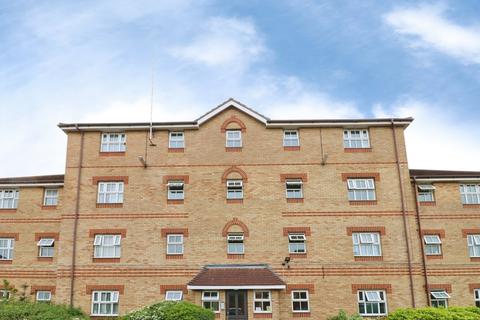 2 bedroom apartment for sale, Bluebell Way, Ilford IG1