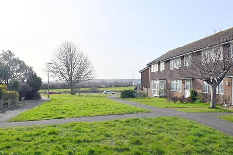 3 bedroom terraced house for sale, Swallow Close, Langney, Eastbourne