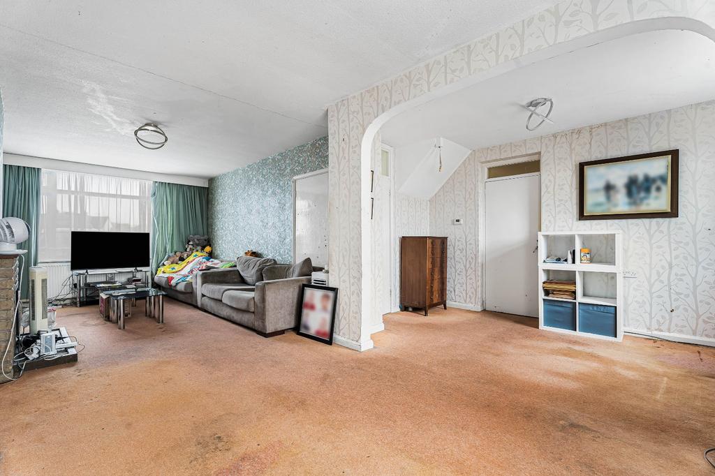 Sitting/Dining Room