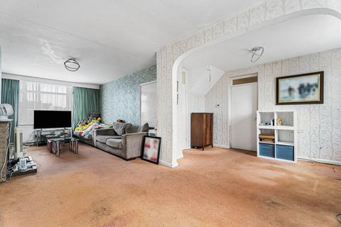 4 bedroom semi-detached house for sale, Eden Croft, Warwickshire CV8