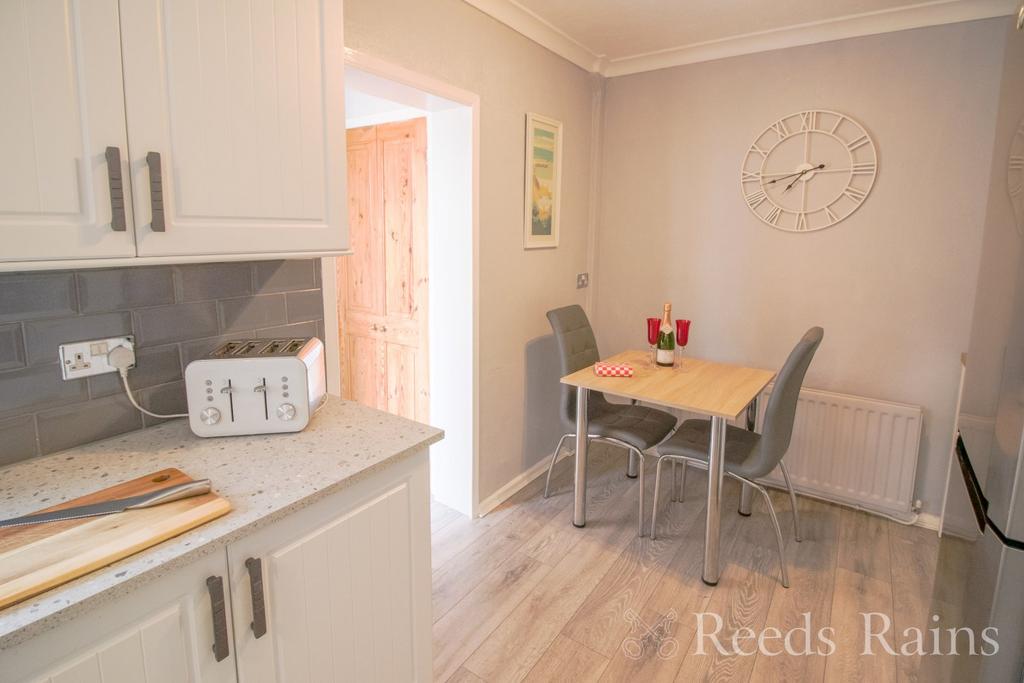 Kitchen/Dining