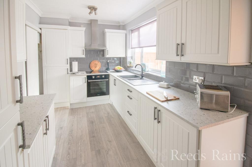 Kitchen/Dining