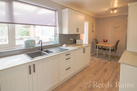 3 bedroom semi-detached house for sale, Briardale Road, Ellesmere Port CH66