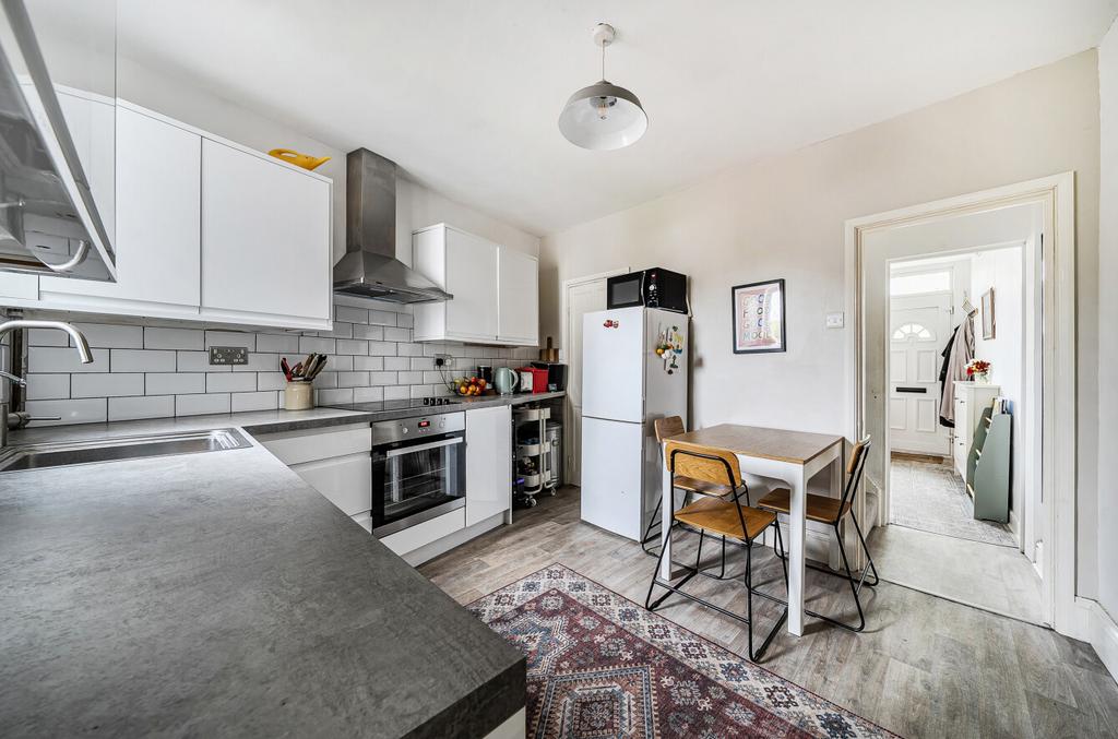 Kitchen Reverse