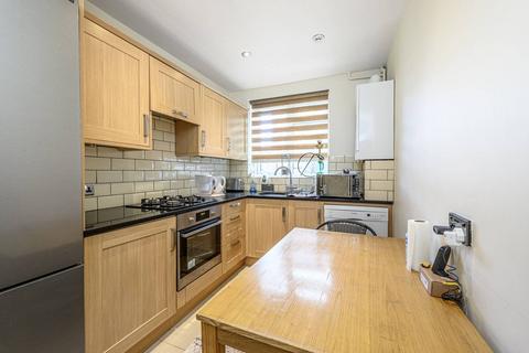 2 bedroom maisonette for sale, Finchley Road, Hampstead, London, NW3