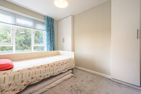 2 bedroom maisonette for sale, Finchley Road, Hampstead, London, NW3