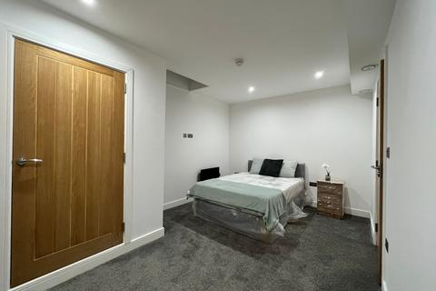 1 bedroom in a flat share to rent, Bond Street, Birmingham B19