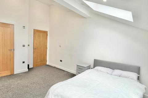 1 bedroom in a flat share to rent, Mary Ann Street, Birmingham B3