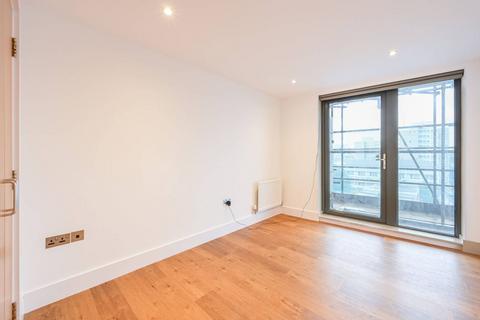 2 bedroom flat to rent, Parkview Apartments, Poplar, London, E14