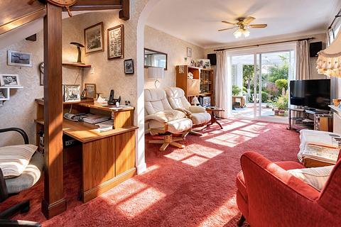 3 bedroom chalet for sale, Bishopstone Drive, Herne Bay, CT6 6RE