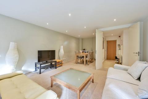 3 bedroom flat for sale, Putney Hill, Putney, London, SW15