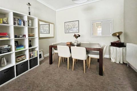 4 bedroom terraced house for sale, Dumbreck Road, London SE9
