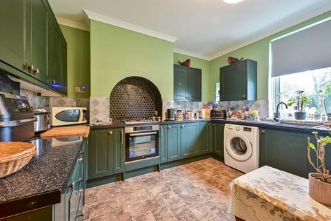 3 bedroom terraced house for sale, Swinburne Road, Putney, London, SW15