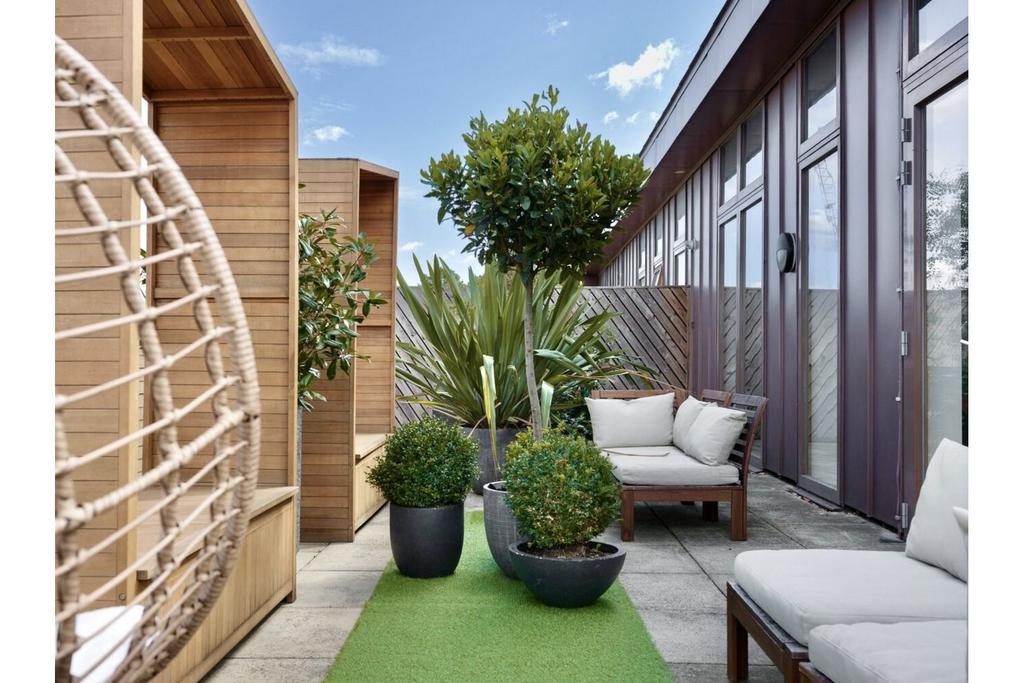 Roof Terrace