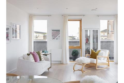 undefined, Wharf Lane, London, E14
