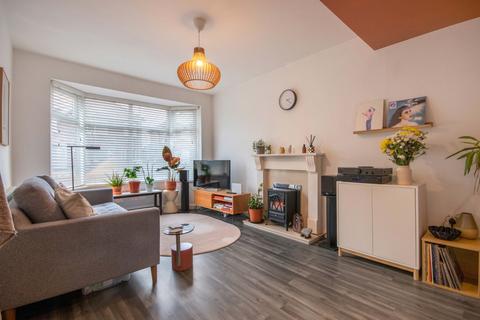 3 bedroom semi-detached house for sale, Leyton Crescent, Beeston, Nottingham, Nottinghamshire, NG9