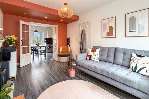 3 bedroom semi-detached house for sale, Leyton Crescent, Beeston, Nottingham, Nottinghamshire, NG9