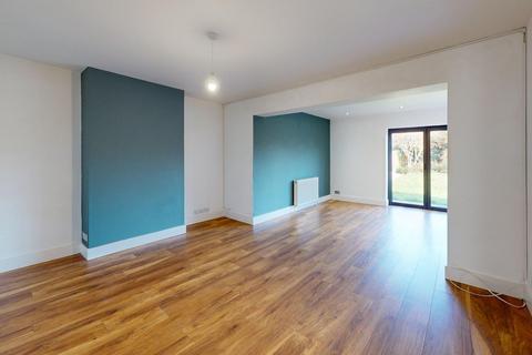 4 bedroom semi-detached house to rent, Bromstone Road, Broadstairs