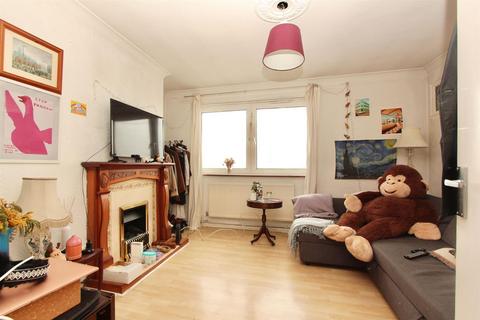 2 bedroom apartment to rent, Somerford Grove, London N16