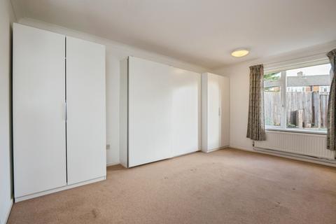 2 bedroom ground floor flat for sale, Fleming Place, Colden Common, Winchester