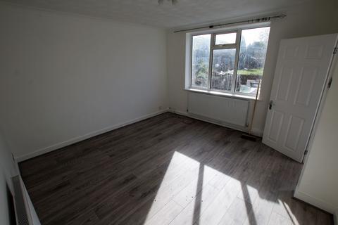 2 bedroom terraced house to rent, Marston Close, Dagenham, RM10