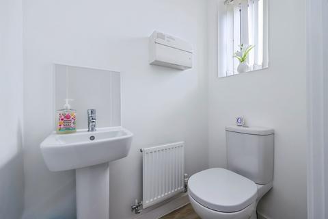 2 bedroom end of terrace house for sale, Pennington Way, Hucknall, Nottingham