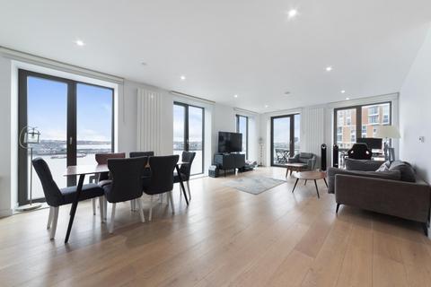 3 bedroom apartment for sale, Kelson House, Royal Wharf, E16