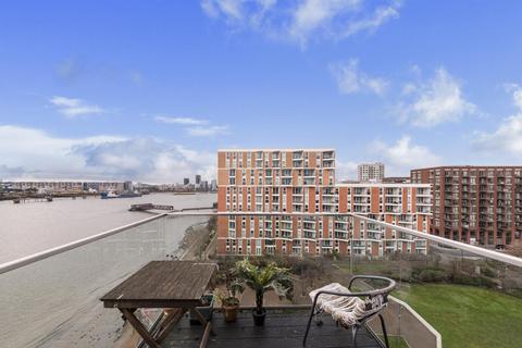 3 bedroom apartment for sale, Kelson House, Royal Wharf, E16