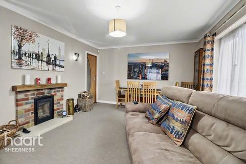 2 bedroom bungalow for sale, The Broadway, Minster
