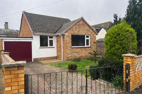 2 bedroom detached bungalow for sale, Nicholas Road, Langley, Southampton, Hampshire, SO45