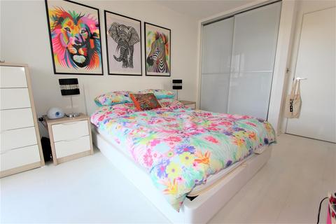 1 bedroom apartment to rent, Hudson Apartments, Hornsey N8