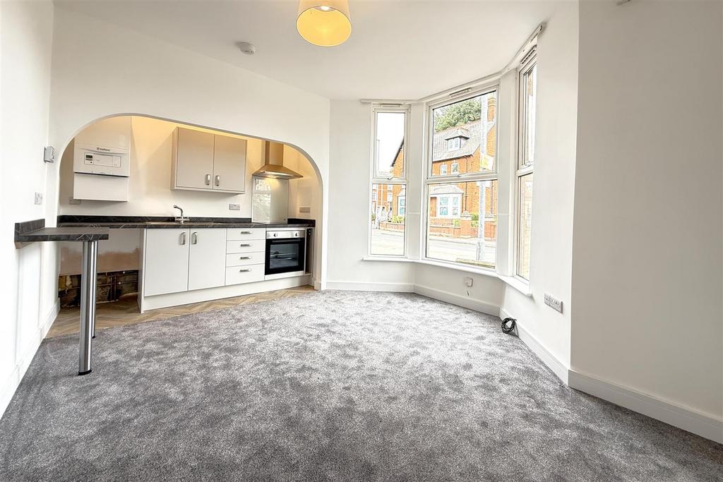 Living Room/Kitchen