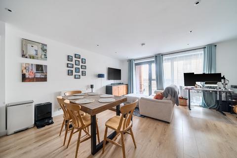 Tewkesbury Road, West Ealing, London, W13