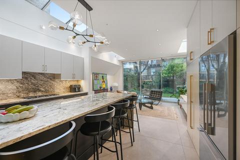 undefined, Melrose Gardens, Brook Green, London W6