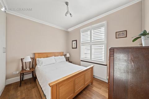 3 bedroom semi-detached house for sale, Wood Street, Mitcham
