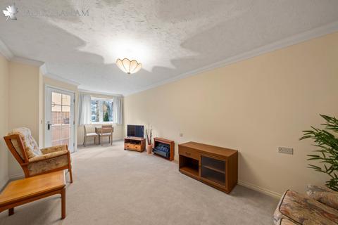 1 bedroom apartment for sale, Brambledown Road, Wallington
