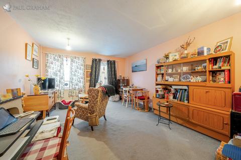 undefined, Arcadia Close, Carshalton