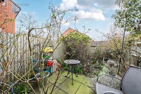 undefined, Arcadia Close, Carshalton