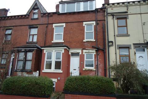 undefined, Fairford Avenue, Leeds LS11