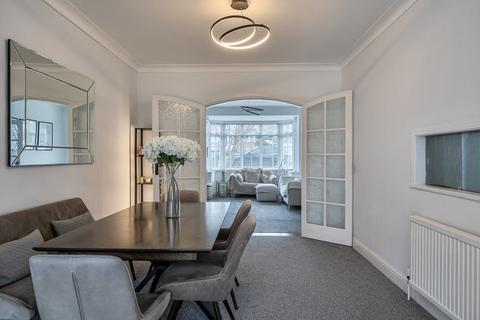 3 bedroom semi-detached house for sale, Goodhart Way, West Wickham, Kent, BR4