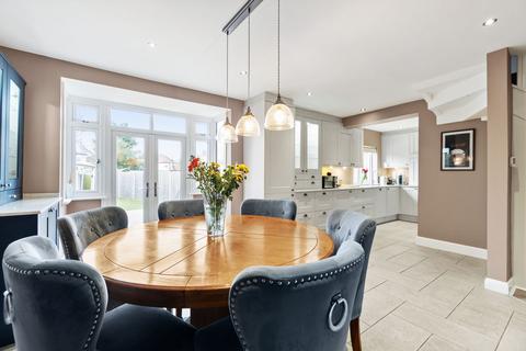 undefined, Matlock Crescent, Cheam, SM3