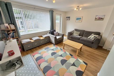 3 bedroom semi-detached house for sale, Lytchett Drive, Broadstone