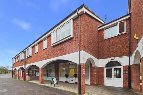 2 bedroom apartment to rent, Glastonbury Road, Bury St Edmunds IP33