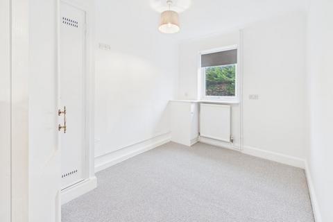 2 bedroom apartment to rent, Glastonbury Road, Bury St Edmunds IP33
