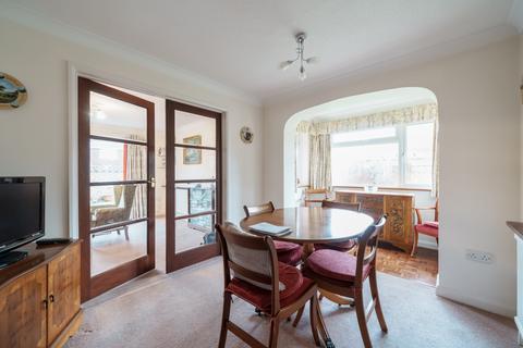 4 bedroom detached house for sale, Southcliff, Lee-on-the-Solent, Hampshire, PO13