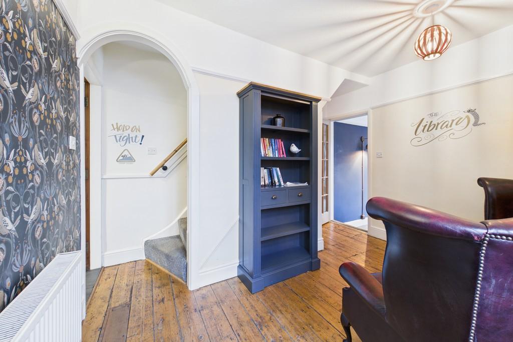 Entrance Hallway/Library