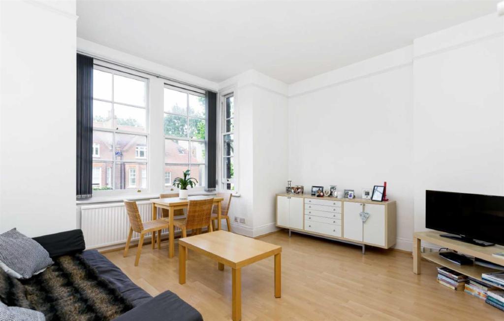 Lambolle-road-london-nw3