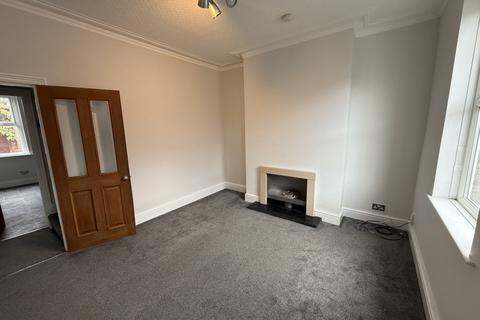 4 bedroom house to rent, Blenheim Road, Barnsley