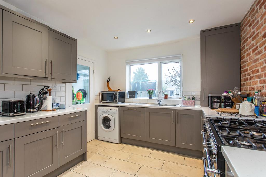 28 Stapely Road16