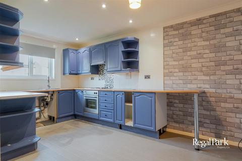 3 bedroom terraced house for sale, Mewburn, Peterborough PE3